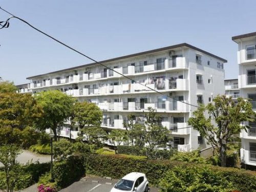 UR賃貸角部屋「霧が丘グリーンタウン」22-9号棟508号室・2DK